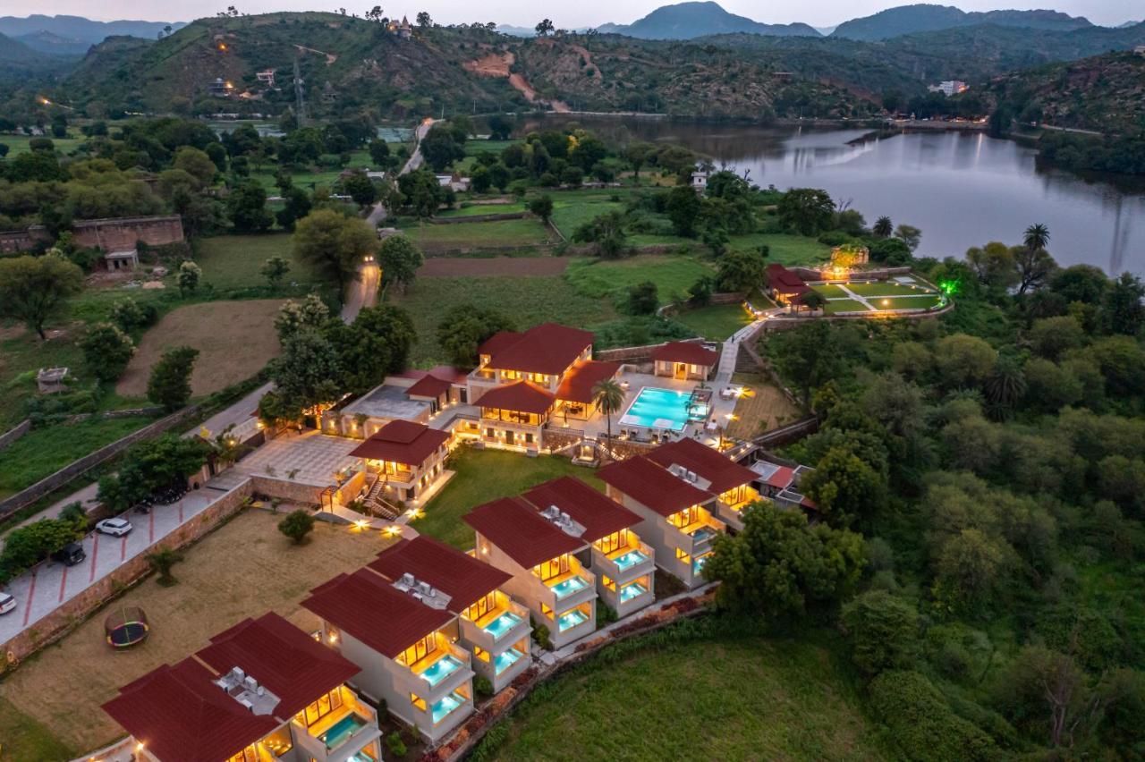 Sarasiruham Resort - Private Pool Villa In Удайпур Экстерьер фото